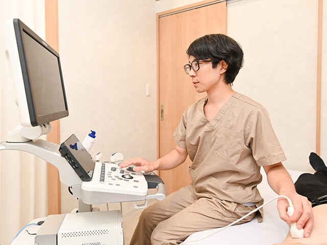 鈴木 崇文 院長