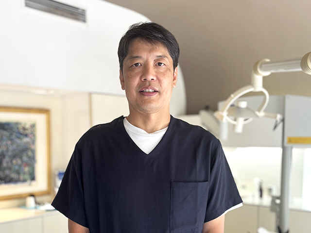 佐本 博 理事長／東京院 院長