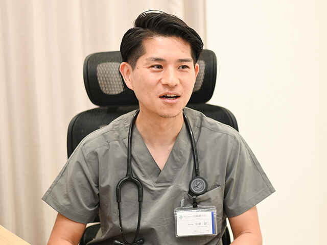 中摩 健二 院長・理事