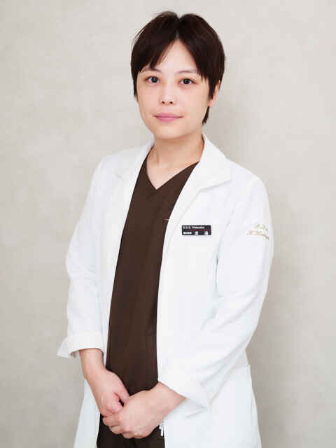 渡邉 陽向 院長