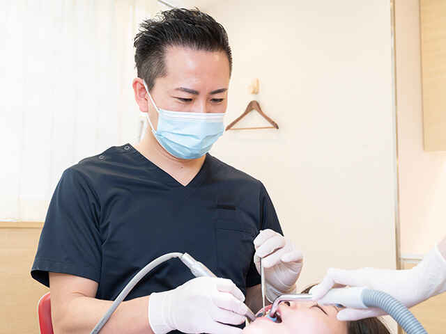 菅野 友太郎 院長