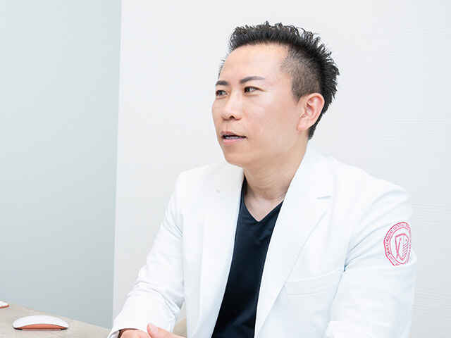 菅野 友太郎 院長