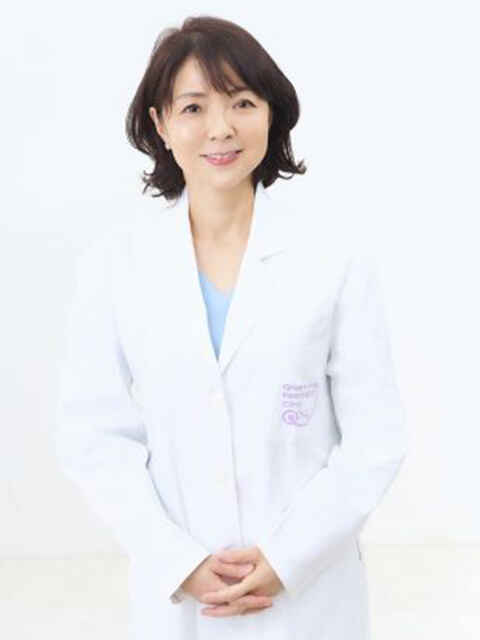 霜田 里絵 院長