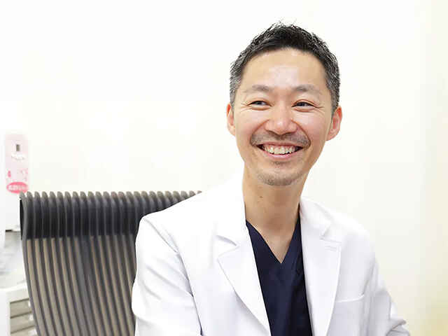 春日 章良 院長