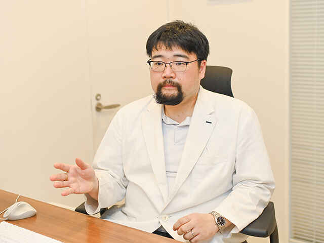 幡手 隆雄 院長