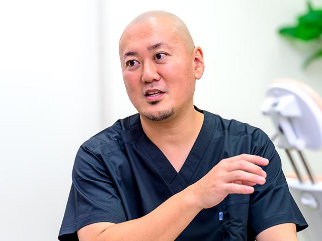 小嶺 翔太郎 院長