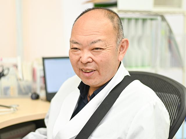 岡宮 裕 院長