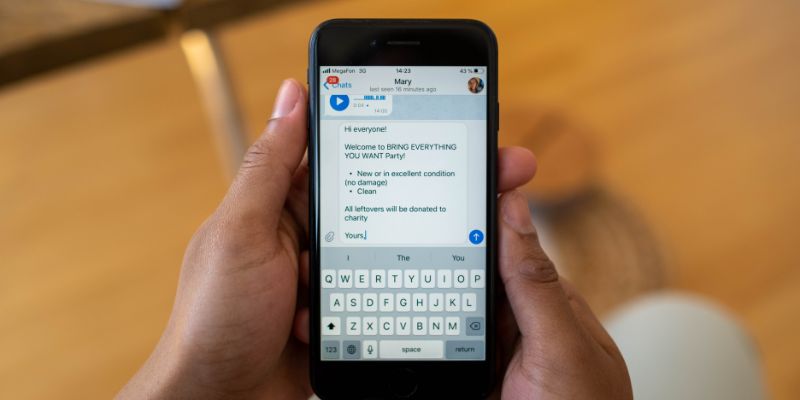 AIチャットボットの自作が難しい場合は？おすすめツール4選
